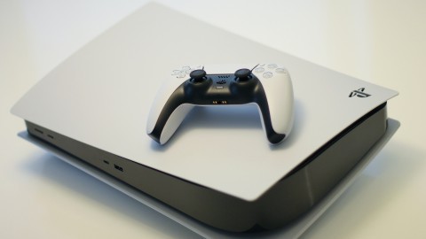 Sony zal de PS4 gebruiken om het tekort aan PS5 te vullen